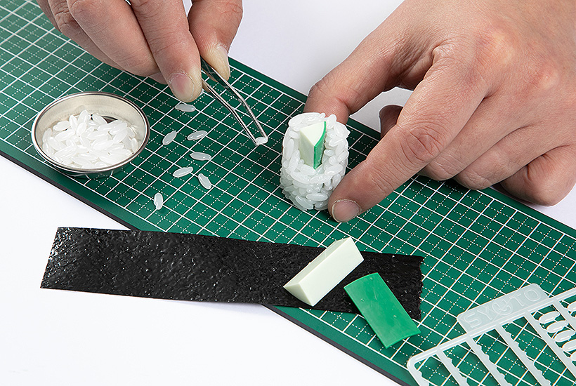 SUSHI PLASTIC MODEL: KAPPA MAKI (CUCUMBER SUSHI ROLL)(RE-RUN)