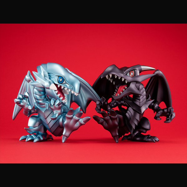 MEGATOON YU-GI-OH！ DUEL MONSTERS RED EYES BLACK DRAGON