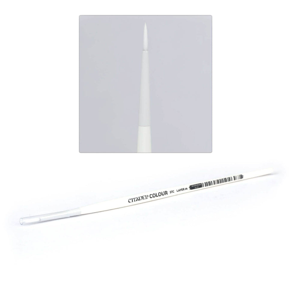 SYNTHETIC LAYER BRUSH (MEDIUM)