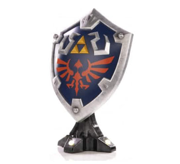 ZELDA BREATH OF THE WILD LIGHT UP HYLIAN SHIELD