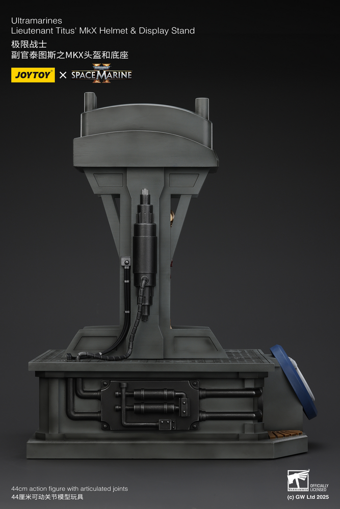 JOYTOY ULTRAMARINES LIEUTENANT TITUS' MKX HELMET & DISPLAY STAND
