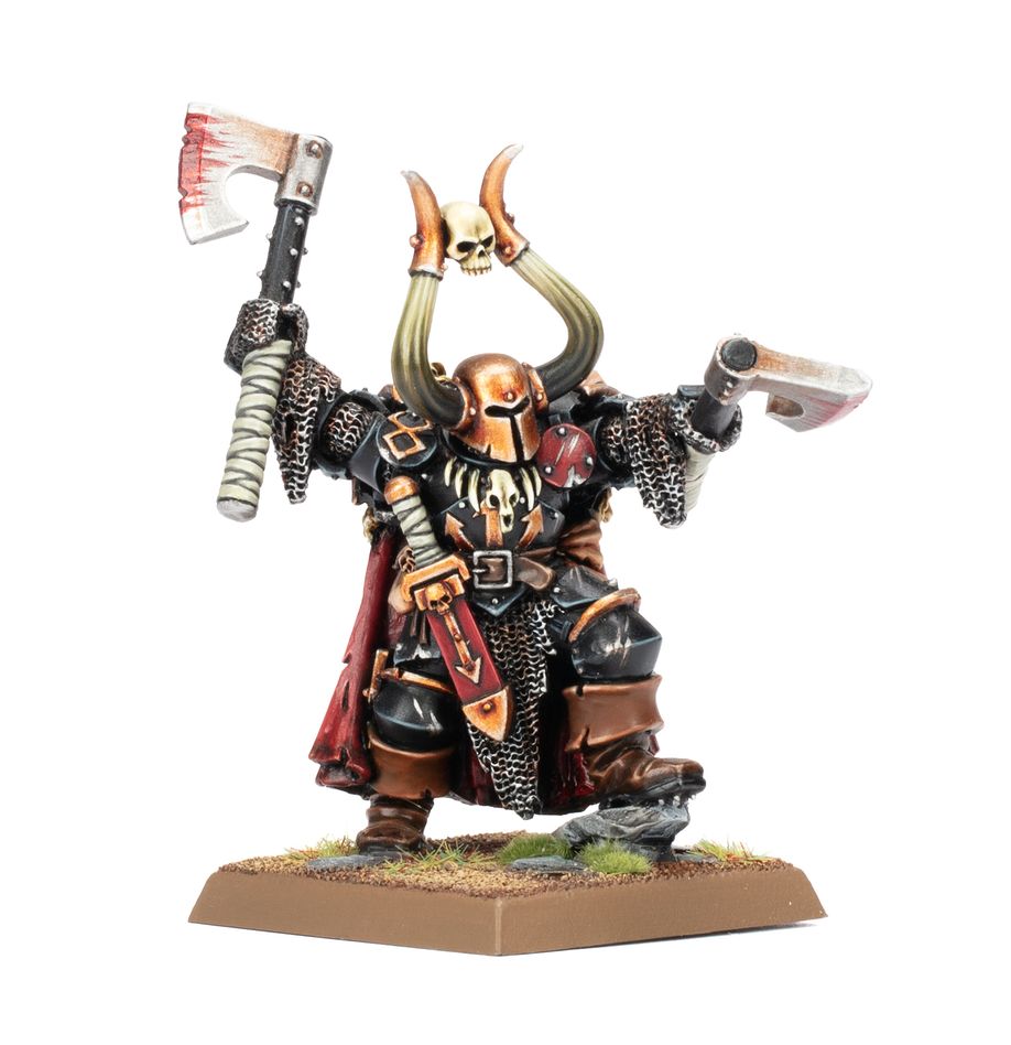 WARHAMMER: THE OLD WORLD CHAMPION OF CHAOS WITH ADDITIONAL HAND WEAPON