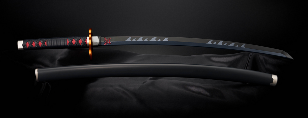 NICHIRIN SWORD (TANJIRO KAMADO) KYOJURO RENGOKUÂ€™S SWORD GUARD VER. "DEMON SLAYER: KIMETSU NO YAIBA", TAMASHII NATIONS PROPLICA