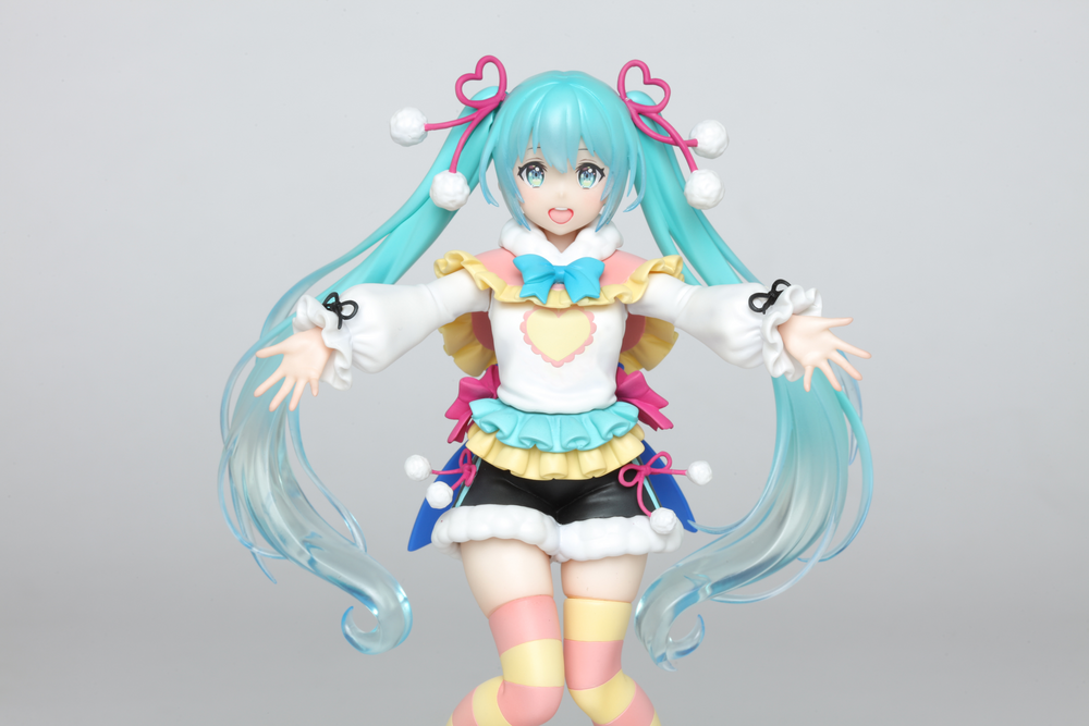HATSUNE MIKU FIGURE - WINTER IMAGE VER.