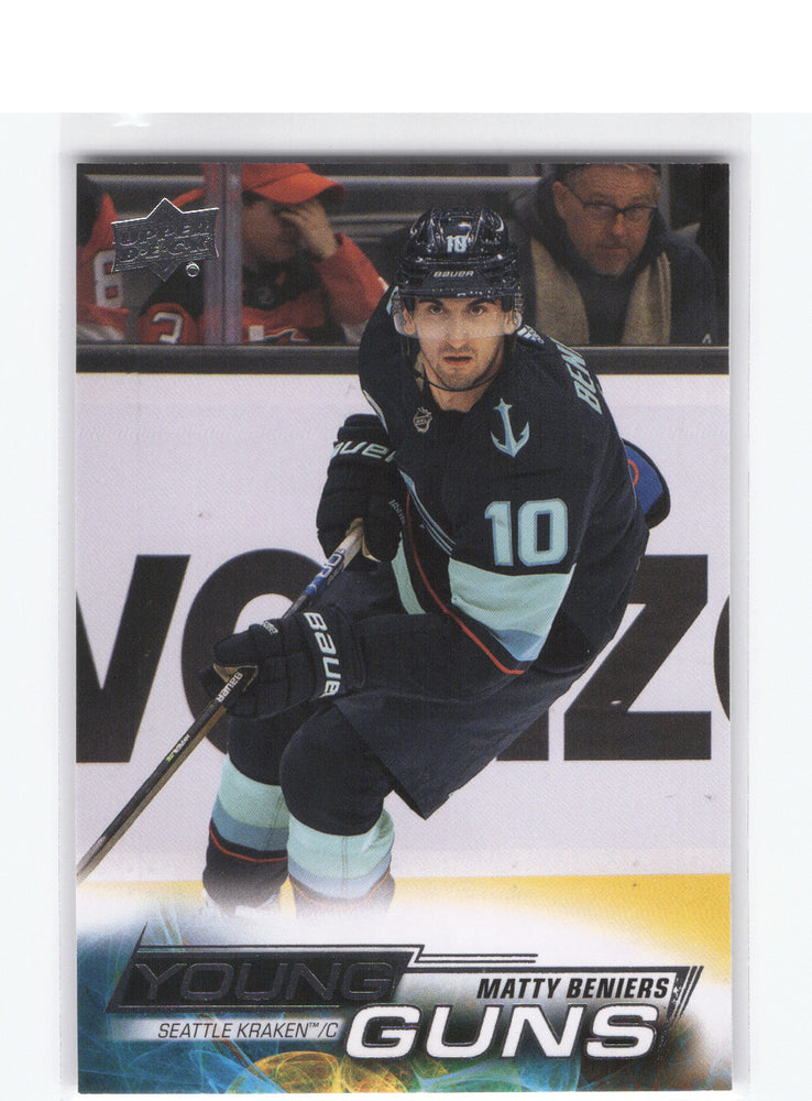 2022-23 Upper Deck Series 1 Young Guns #213 Rookie Rc Matty Beniers