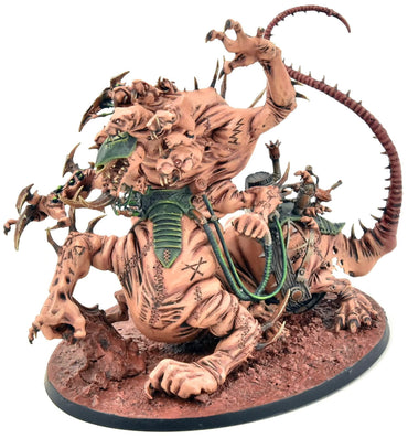 WARHAMMER: AGE OF SIGMAR HELL PIT ABOMINATION