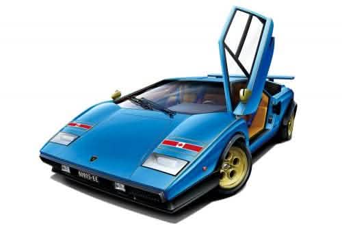 Aoshima 1/24 '76 Wolf Countach Version 2
