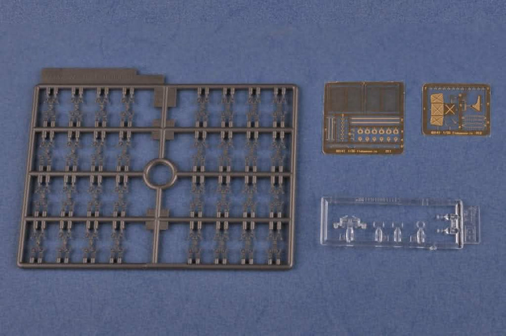 Hobby Boss 1/35 German Flakpanzer IA with Ammo Trailer SPAAG