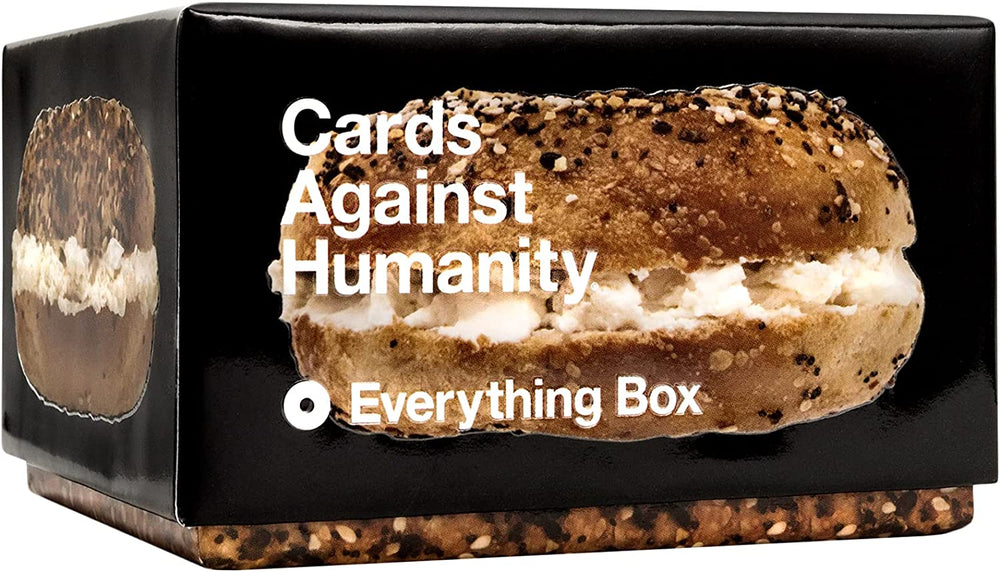 CARDS AGAINST HUMANITY: EVERYTHING BOX